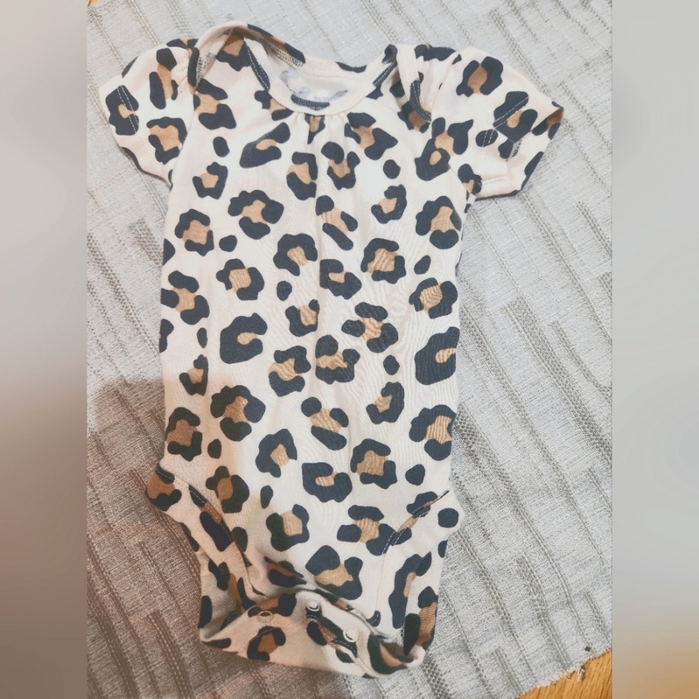 Babygirl snap shirt